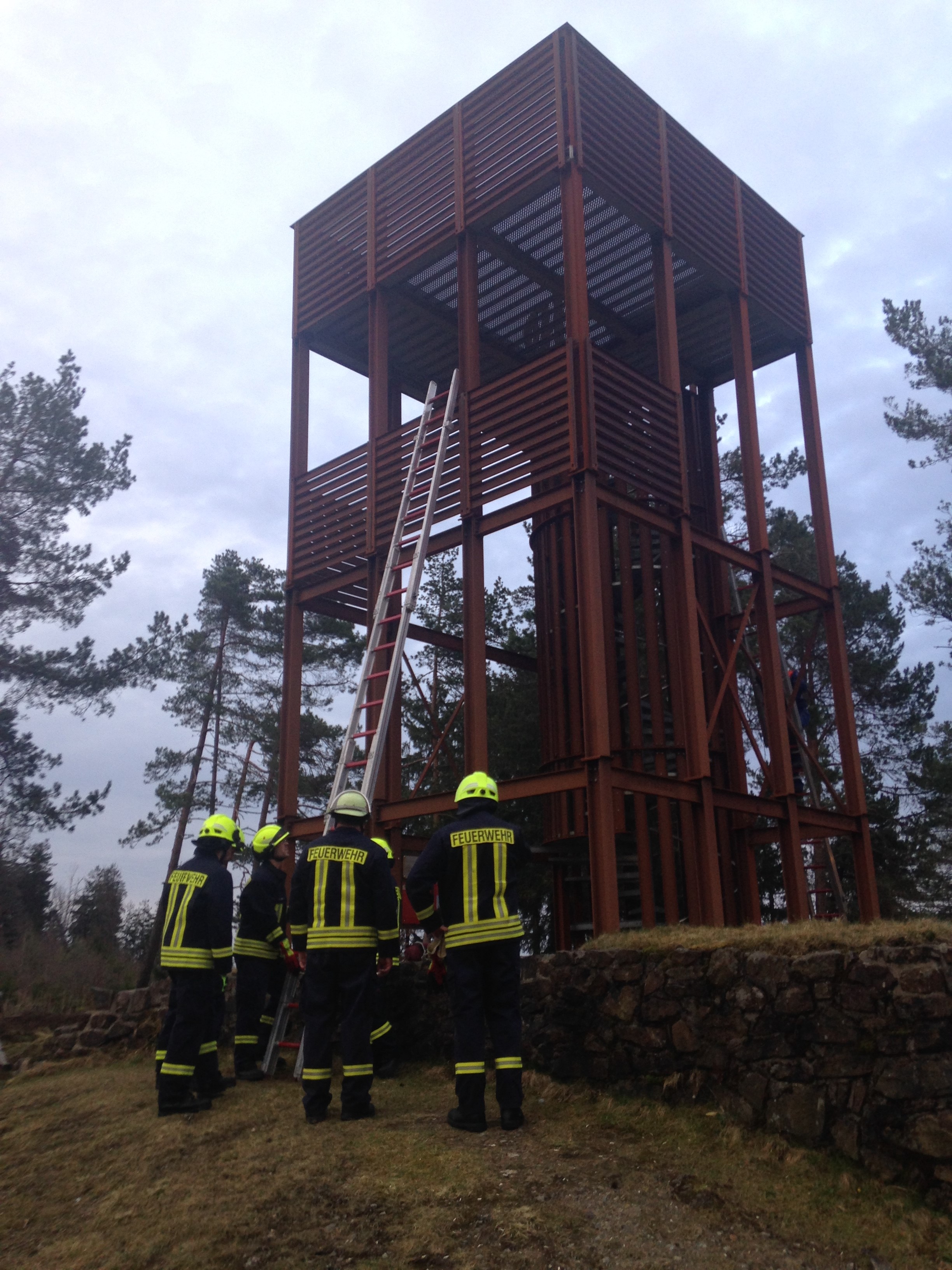 Uebung tragbare Leitern